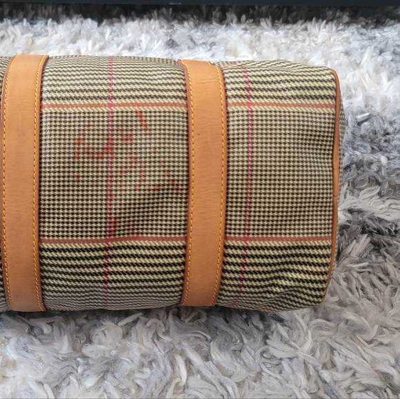 EUC HUNTING WORLD HAND BAG - Picture 10 of 14